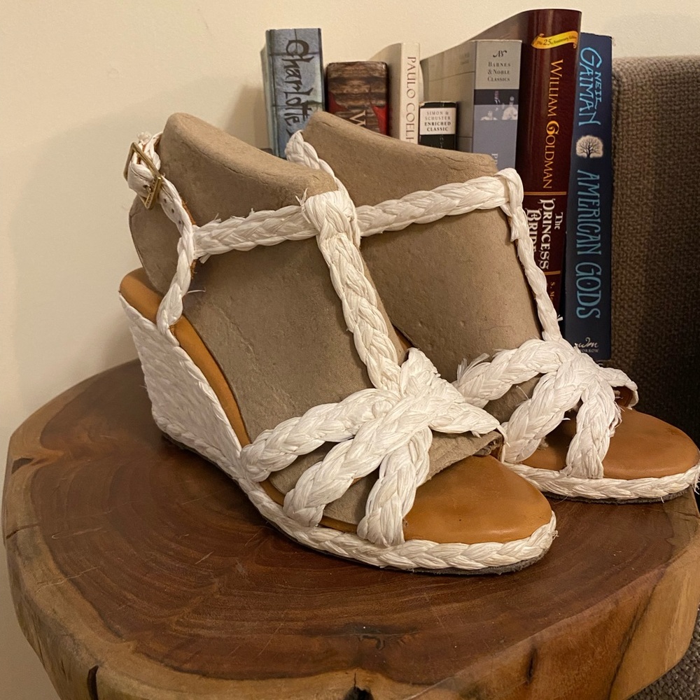 Andre Assous White Wedges - Size 39 (8.5)